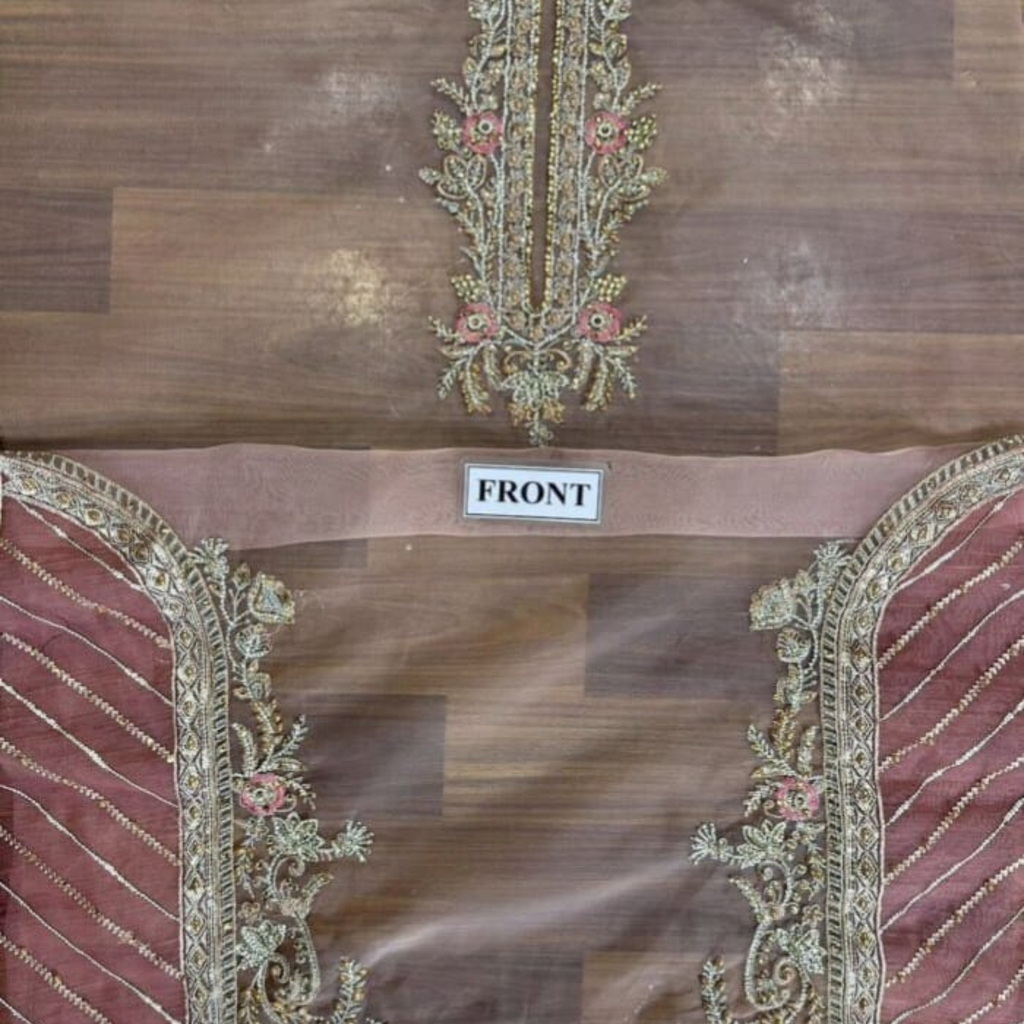 BRAND:SARA ROHAIL organza embroidered sequence unstitched 3pc✓