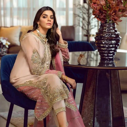 BRAND:SARA ROHAIL organza embroidered sequence unstitched 3pc✓