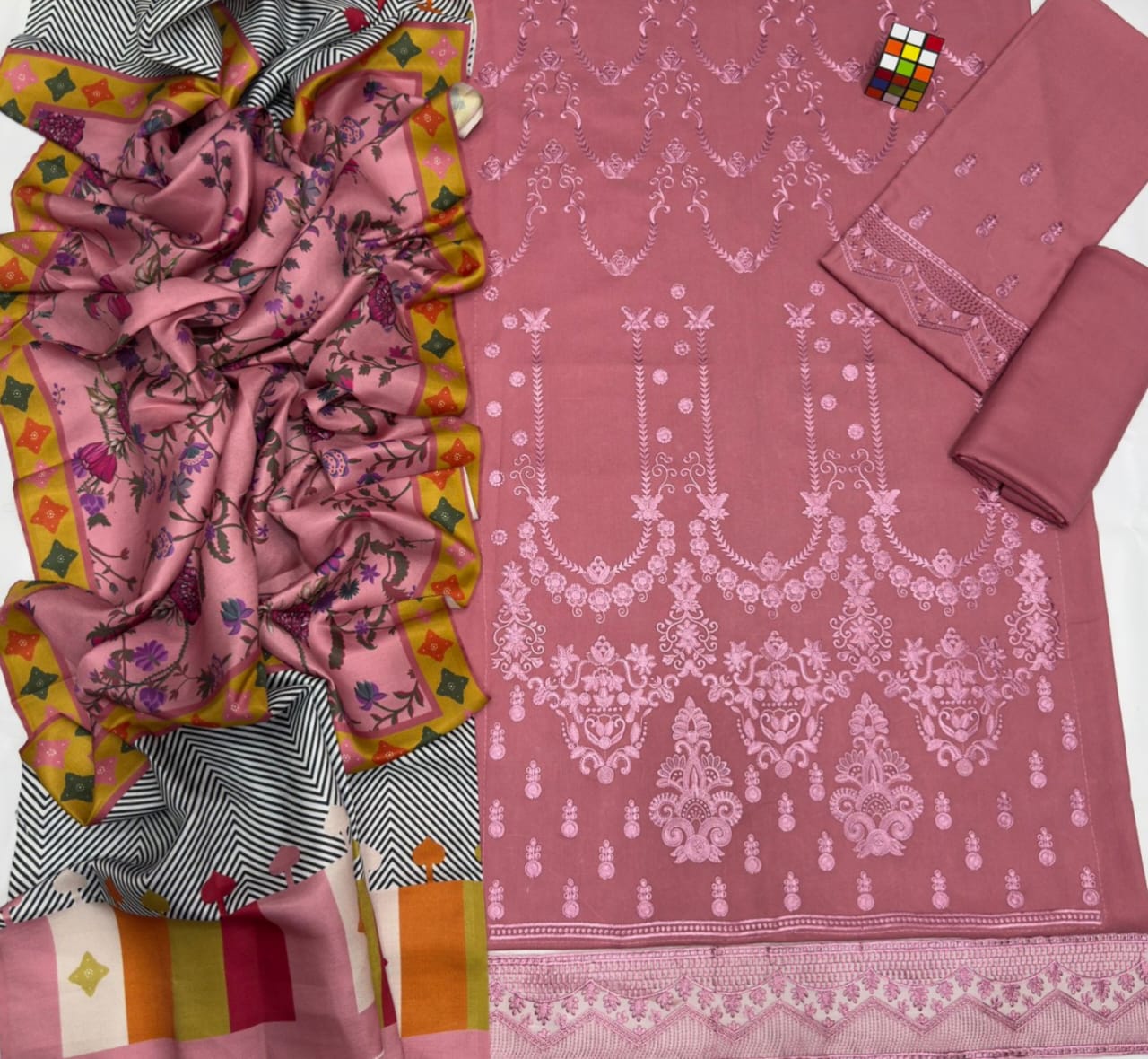 dhanak embroidered unstitced 3pc✓