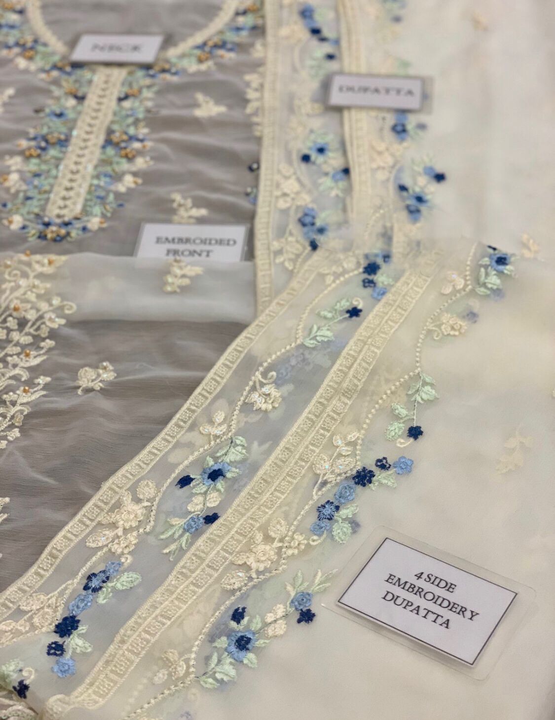 chiffon embroidered hand emblishment unstitched 3pc✓